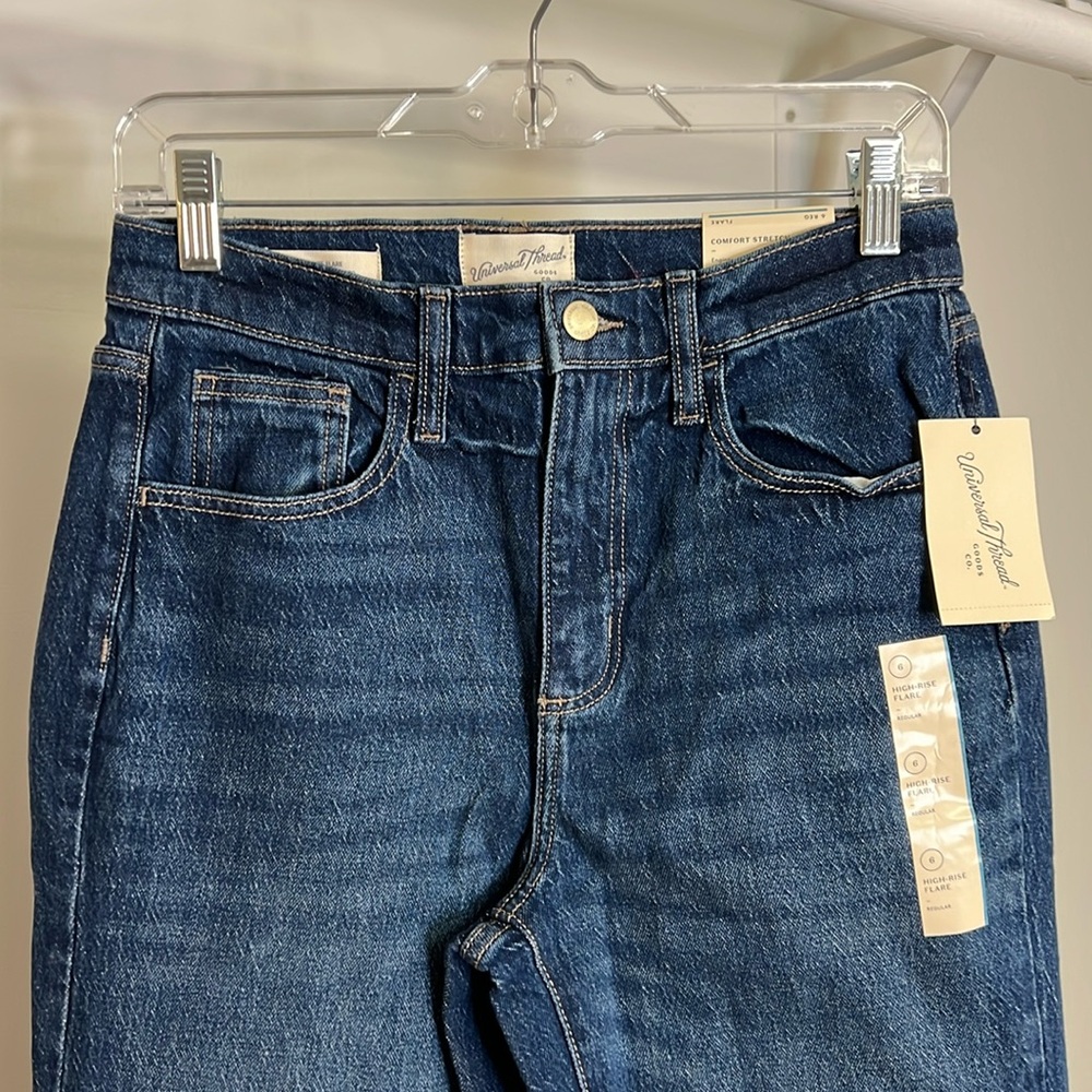 NWT‎ Universal Thread Dark Wash High Rise Flare Jeans- 6 - Picture 3 of 8